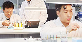 上海劳力士维修售后技师操作